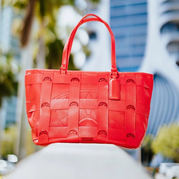 Sprayground Limited Edition SUPER HOT FIRE CLASSIC TOTE - Picture 3 of 6